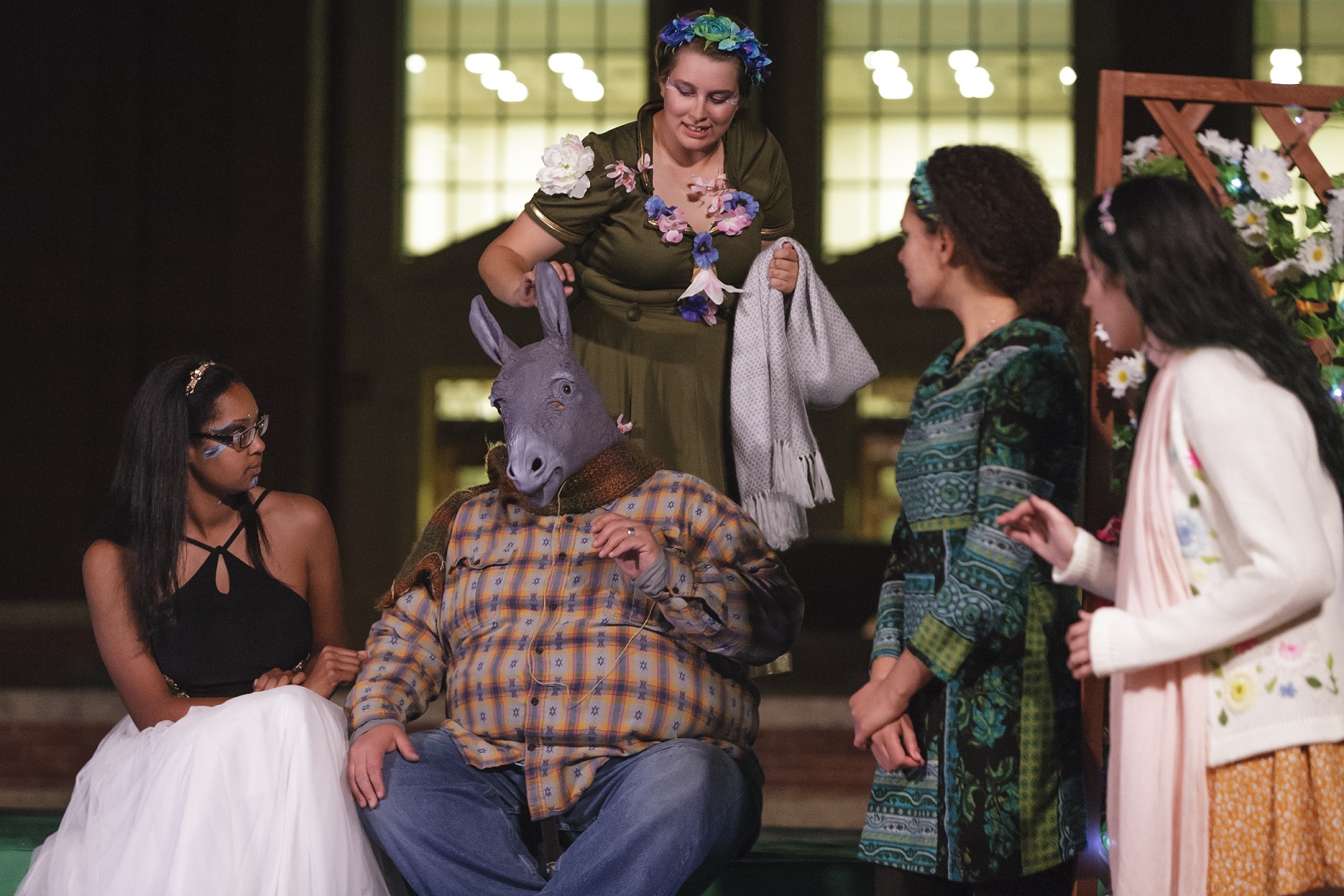 Shakespeare on the Lawn, a student production, performs Midsummer's Night Dream to students in the OSU gardens.