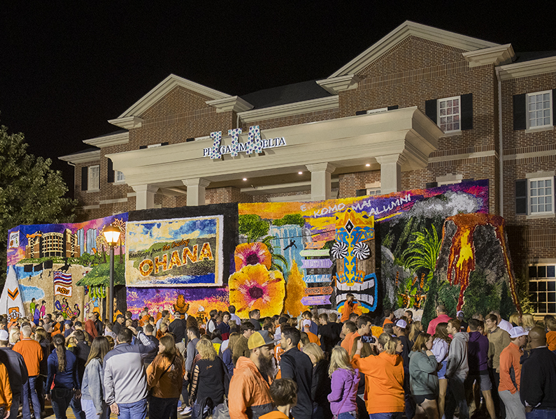 OSU homecoming walkaround